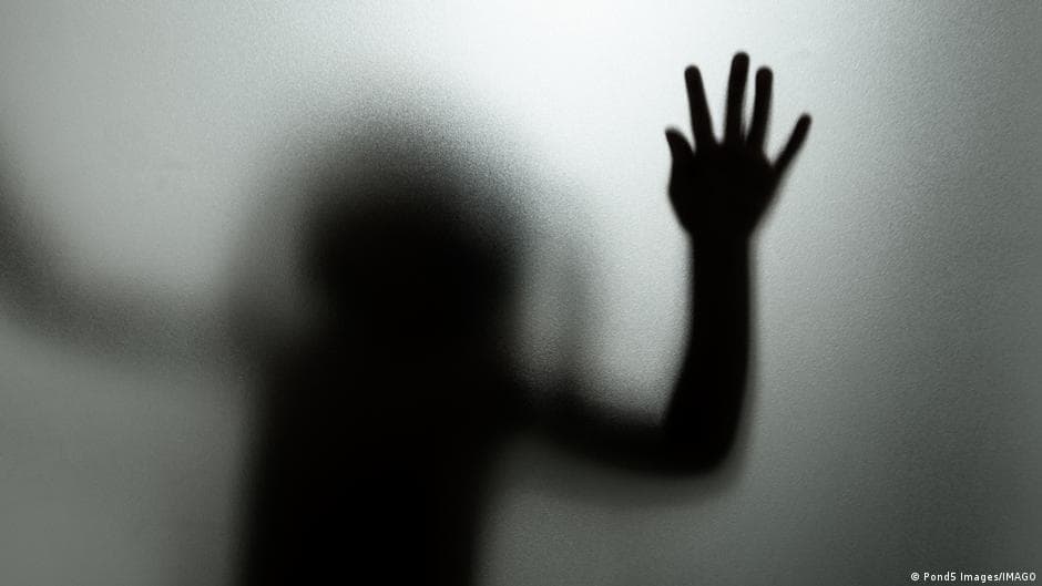 Almanya'da her 3 gençten 1'i cinsel şiddete maruz kalıyor